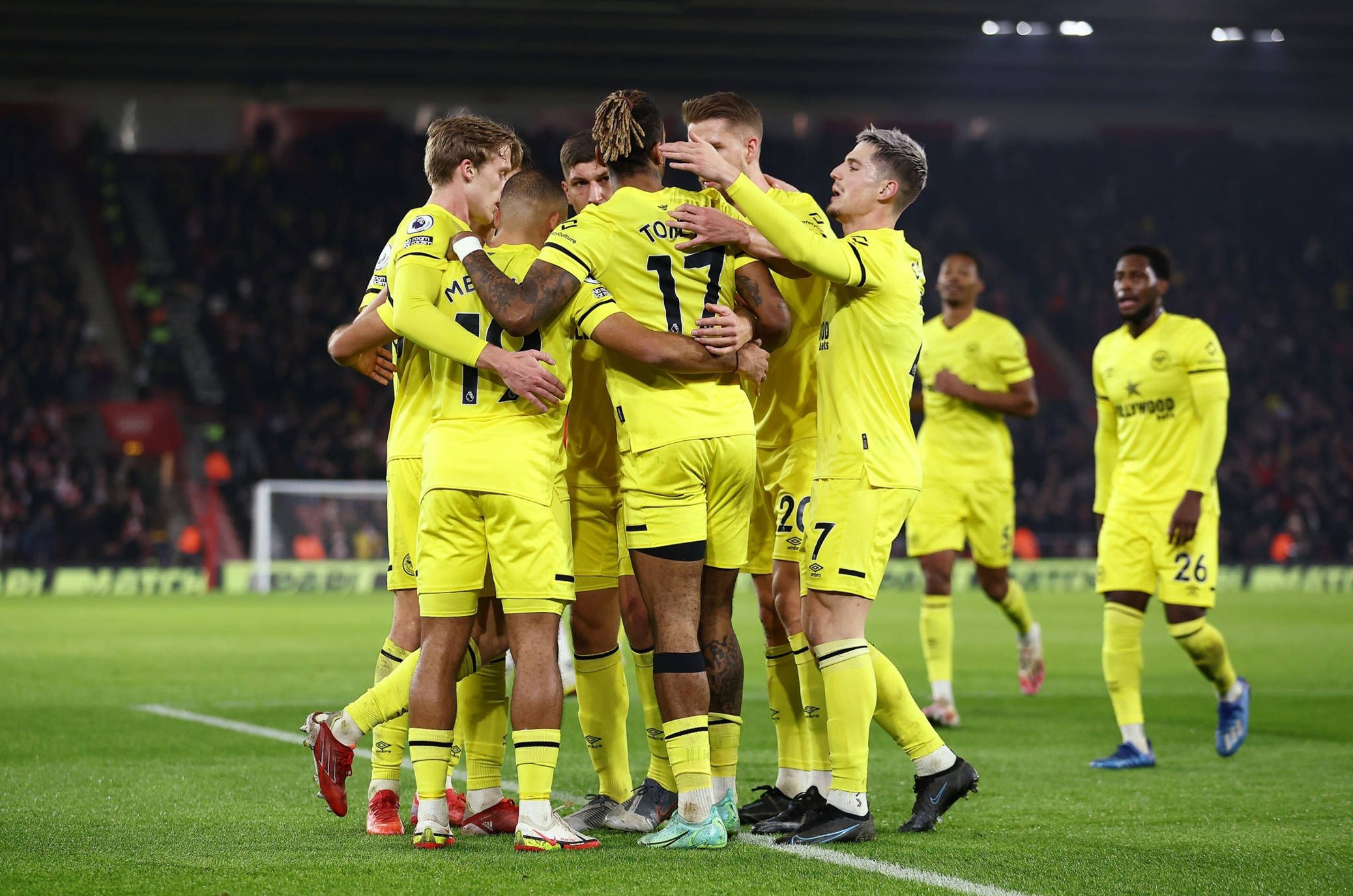 在这个秋高 在这个秋高